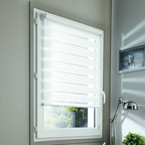 Store enrouleur jour nuit basique