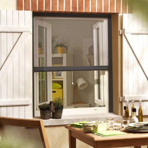 Moustiquaire enroulable en alu pour fenêtre