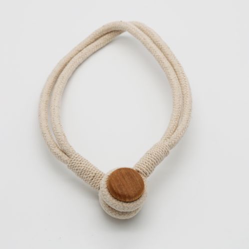 Embrasse à rideaux lien aimanté Maora V. Créations